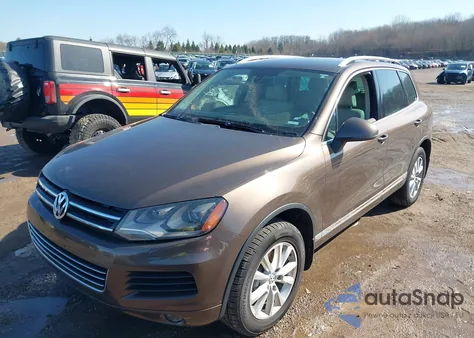 2013 Volkswagen Touareg Vr6 Sport z USA, uszkodzony, nr VIN WVGEF9BP4DD004923